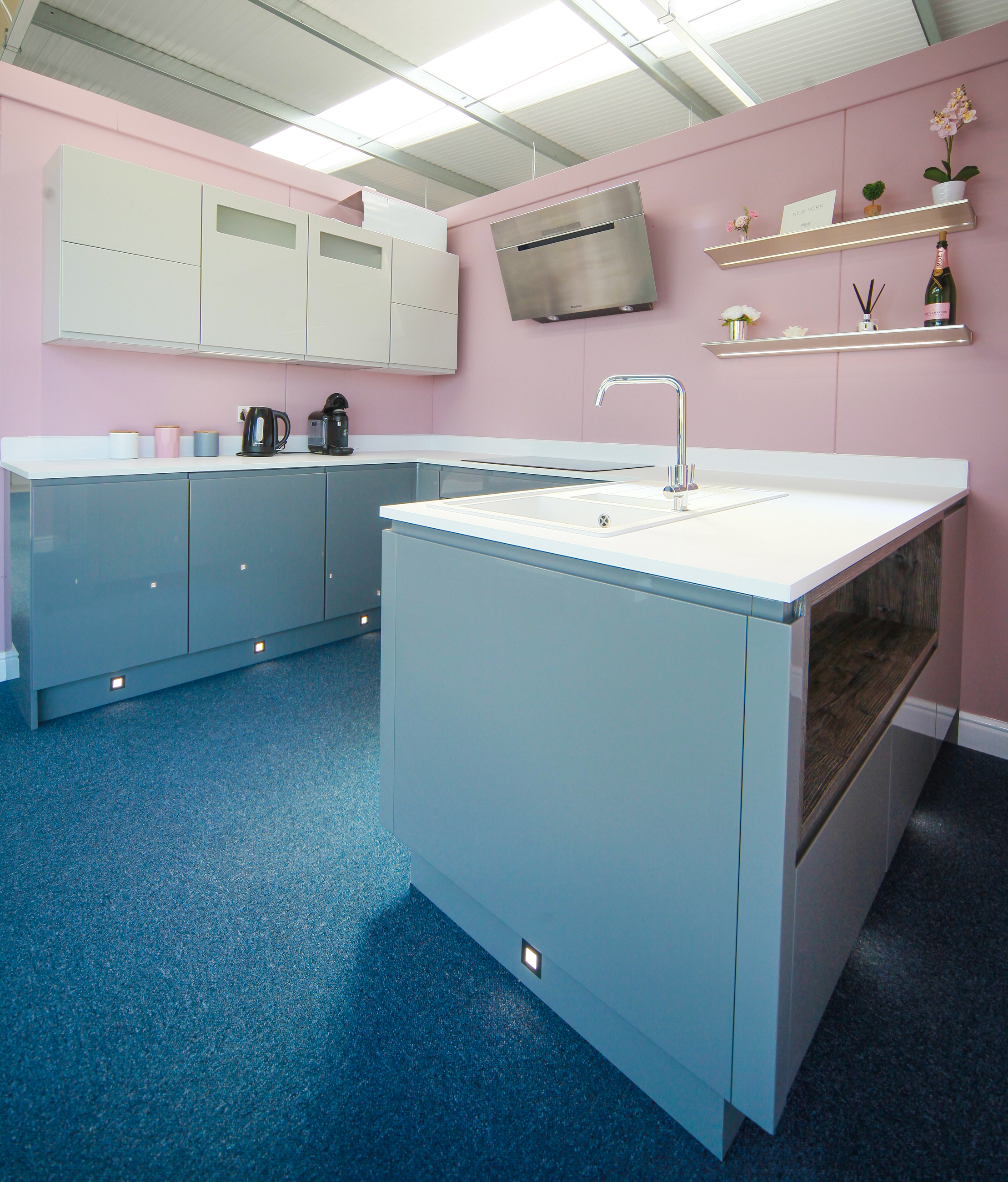 Huws Gray - Whitchurch - Kitchens